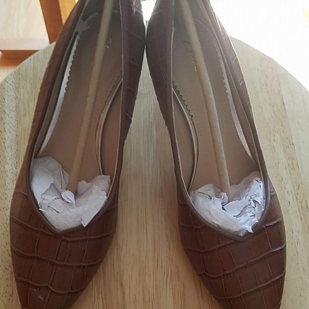 Clark’s shoes